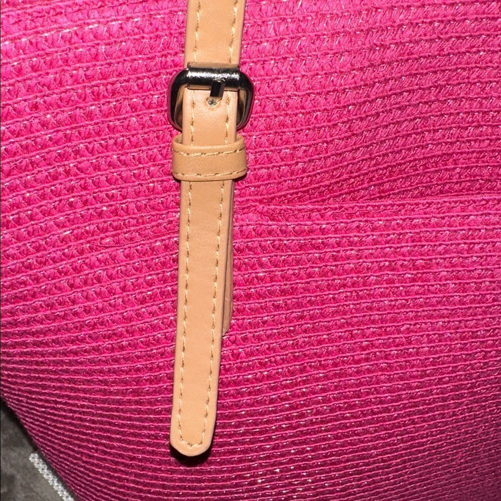 Fuchsia Pink TanβStraw Faux Leather Straps Tote Bag - Picture 12 of 12
